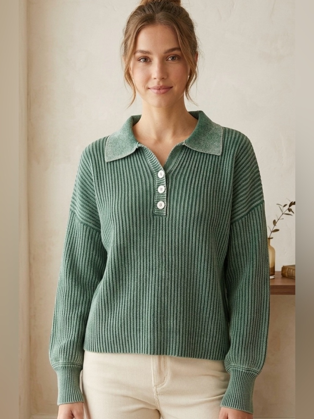 244 NWT Zenana Ribbed V-Neck Sweater - Green